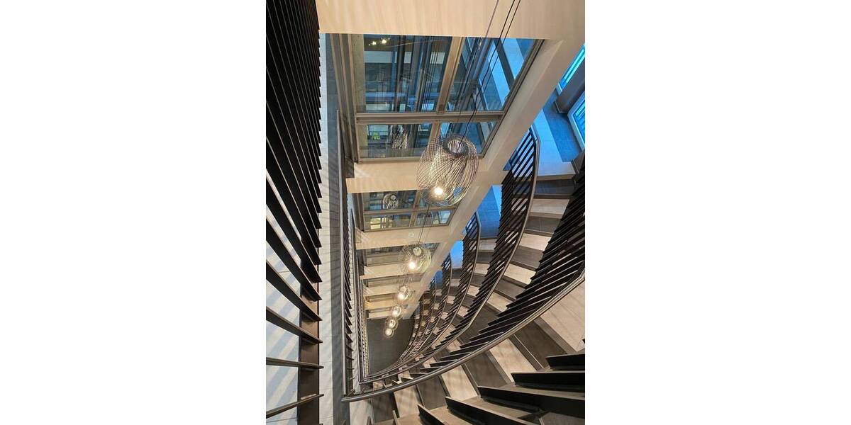 Etagenwohnung Düsseldorf Friedrichstadt - 4 Zimmer, 147 m&sup2;, 3.000&euro; | Angebot:26788242