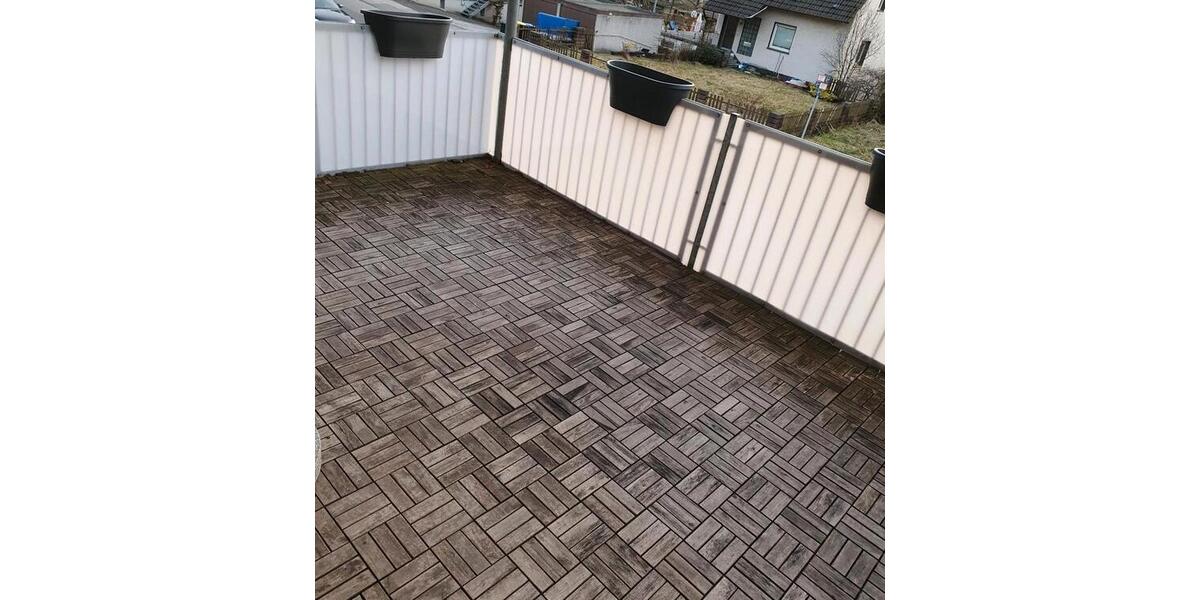 Etagenwohnung Remscheid Lüttringhausen - 4 Zimmer, 80 m&sup2;, 220.000&euro; | Angebot:27425681