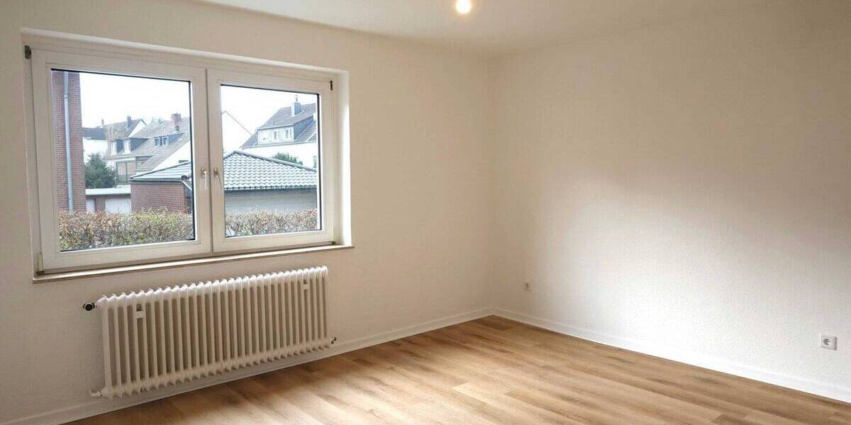 Etagenwohnung Leverkusen Küppersteg - 3 Zimmer, 82 m&sup2;, 950&euro; | Angebot:26190508