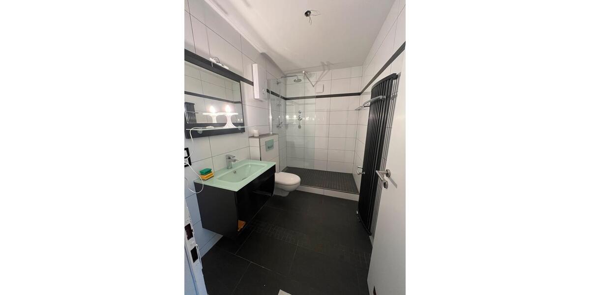 Etagenwohnung Radevormwald - 4 Zimmer, 105 m&sup2;, 950&euro; | Angebot:25630385