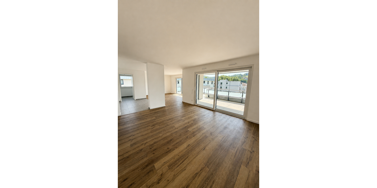 Etagenwohnung Overath - 3 Zimmer, 143 m&sup2;, 1.789&euro; | Angebot:26906982