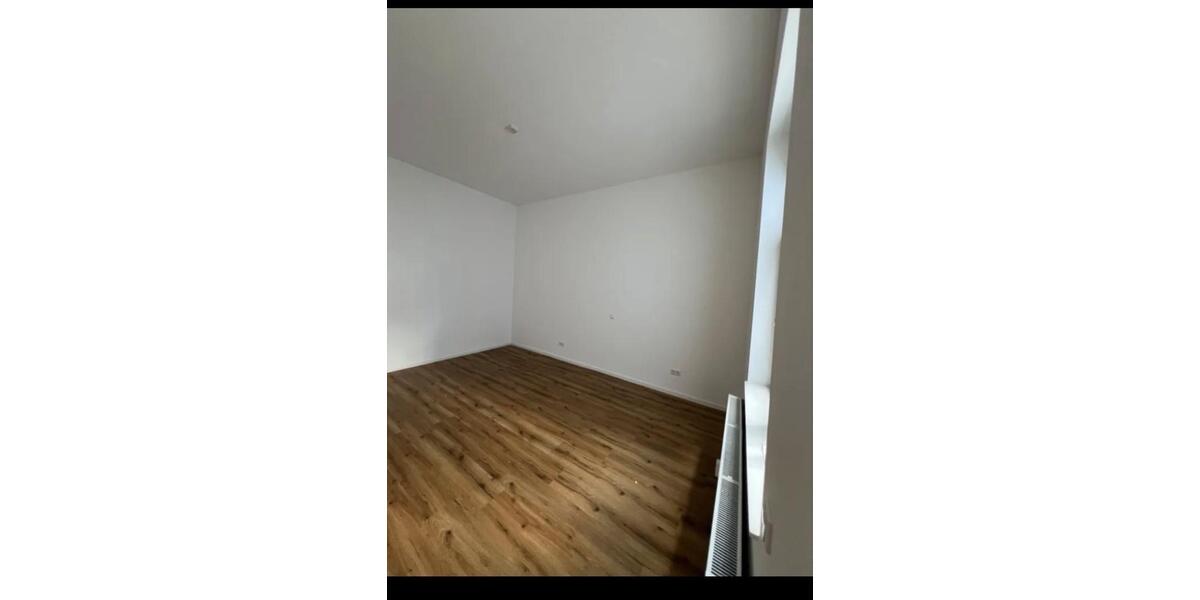 Erdgeschoßwohnung Düsseldorf Stadtbezirk 2 - 2 Zimmer, 95 m&sup2;, 1.050&euro; | Angebot:26413862