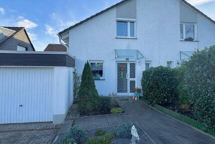 Vermietete Doppelhaushälfte mit Garage in Kierspe 3 zimmer