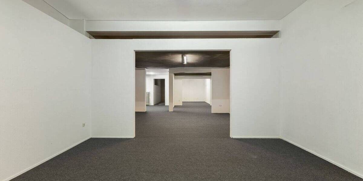 Flexible Gewerbeimmobilie mit Büroflächen in Top Lage Leverkusens - Ideal für wachsende Unternehmen 1 zimmer