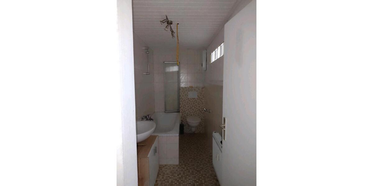 Erdgeschoßwohnung Wuppertal Gemarkung Langerfeld - 1 Zimmer, 40 m&sup2;, 410&euro; | Angebot:25749481