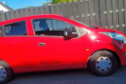 Chevrolet Spark 134.000 km 2.000 &euro; Düsseldorf 40468
