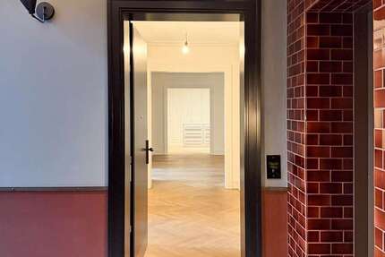 Wohnung Düsseldorf Stadtbezirk 2 - 5 Zimmer, 158 m&sup2;, 1.495.000&euro; | Angebot:27165520