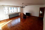 Große Wohnung mit Aufzug und großer Garage