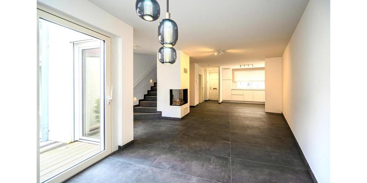 Neubau-Stadthaus in der Hildener Innenstadt – modern, hochwertig & sofort bezugsbereit 3 zimmer