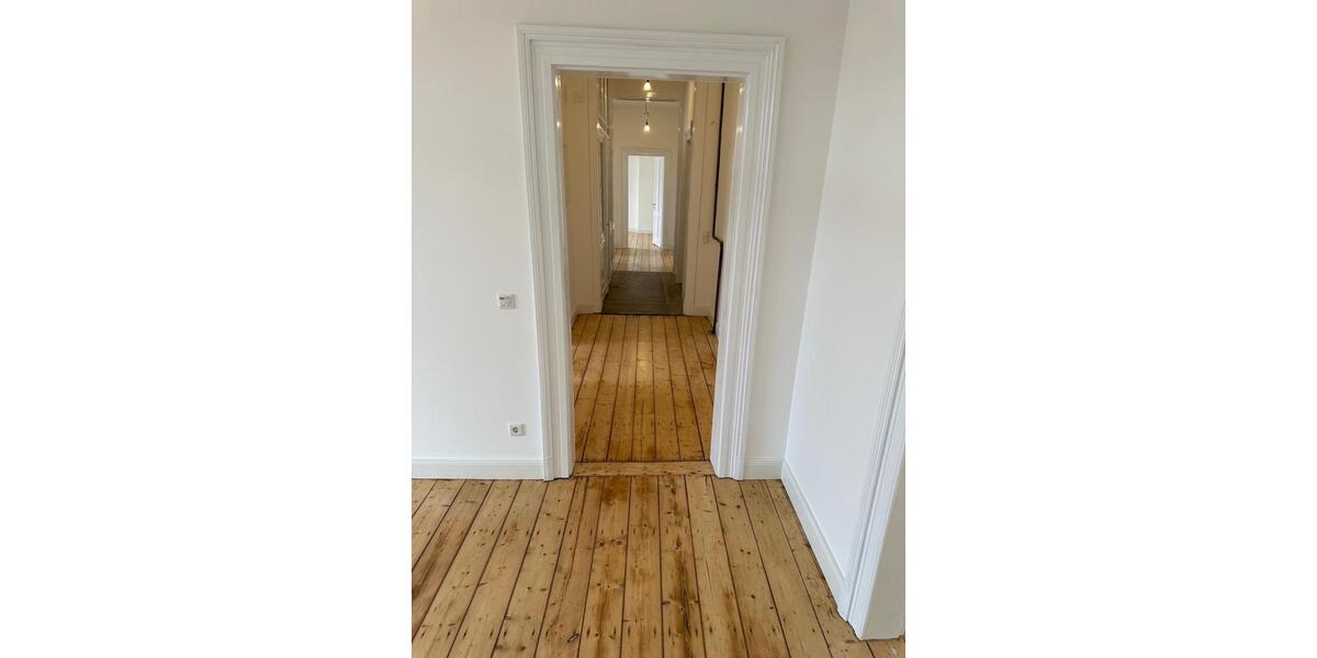 Etagenwohnung Wuppertal Brill - 5 Zimmer, 135 m&sup2;, 1.450&euro; | Angebot:26412934