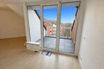 Lichtdurchflutete Dachgeschosswohnung in guter & zentraler Lage 2 zimmer