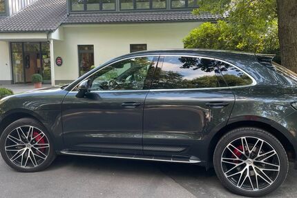 Porsche Macan 31.700 km 64.800 &euro; Bergisch Gladbach 51429
