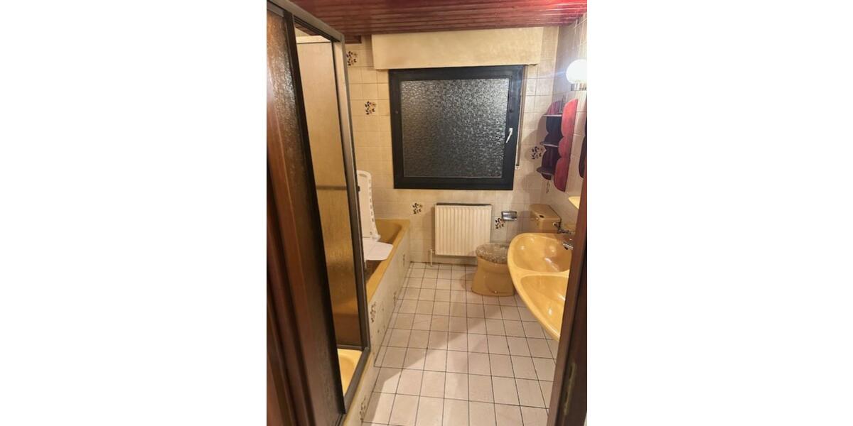 Helle 4-Zimmer Wohnung mit Balkon in Marienheide 4 zimmer