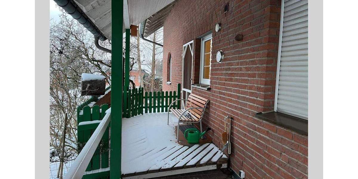 Exklusive 2,5 Zimmer Erdgeschosswohnung mit Kamin und Terrasse in ruhiger Lage von Rönsahl! 2 zimmer