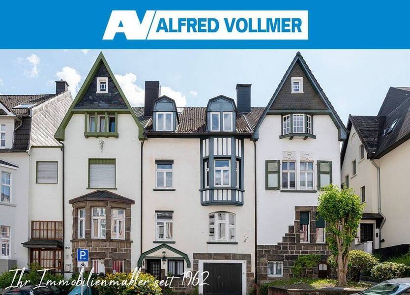 Historisches Reihenmittelhaus mit großem Garten
