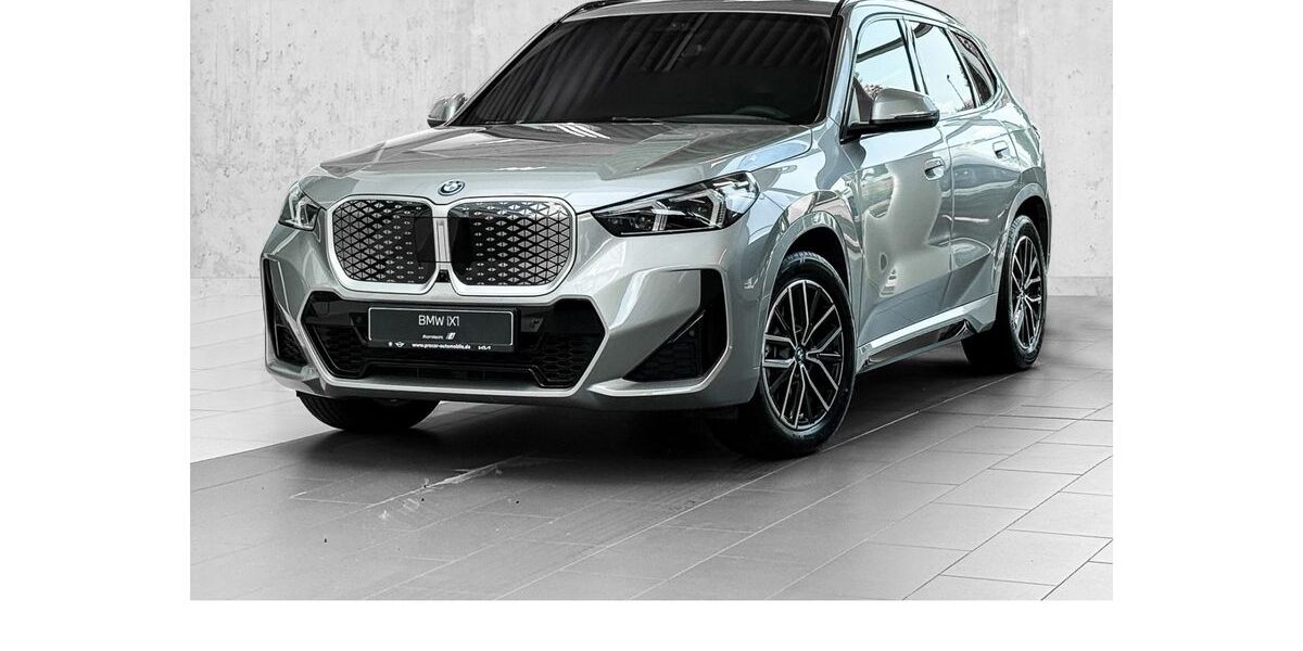 BMW iX1 1.296 km 52.250 &euro; Dormagen 41540