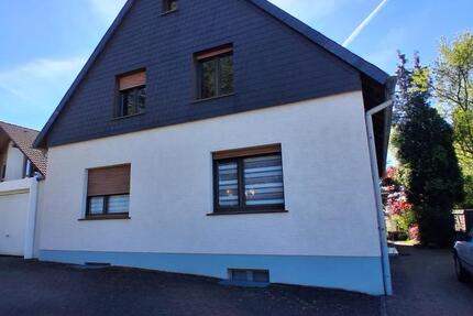 Haus Wuppertal Gemarkung Ronsdorf - 8 Zimmer, 210 m&sup2;, 419.000&euro; | Angebot:26397878