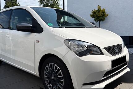 Seat Mii 102.832 km 6.699 &euro; Bergisch Gladbach 51429
