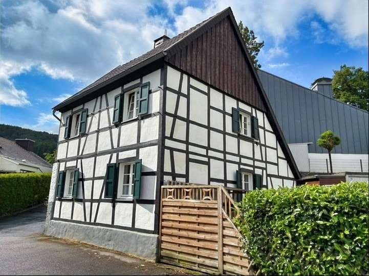 Einfamilienhaus Hagen Hagen-Mitte - 5 Zimmer, 79 m&sup2;, 189.000&euro; | Angebot:26876931