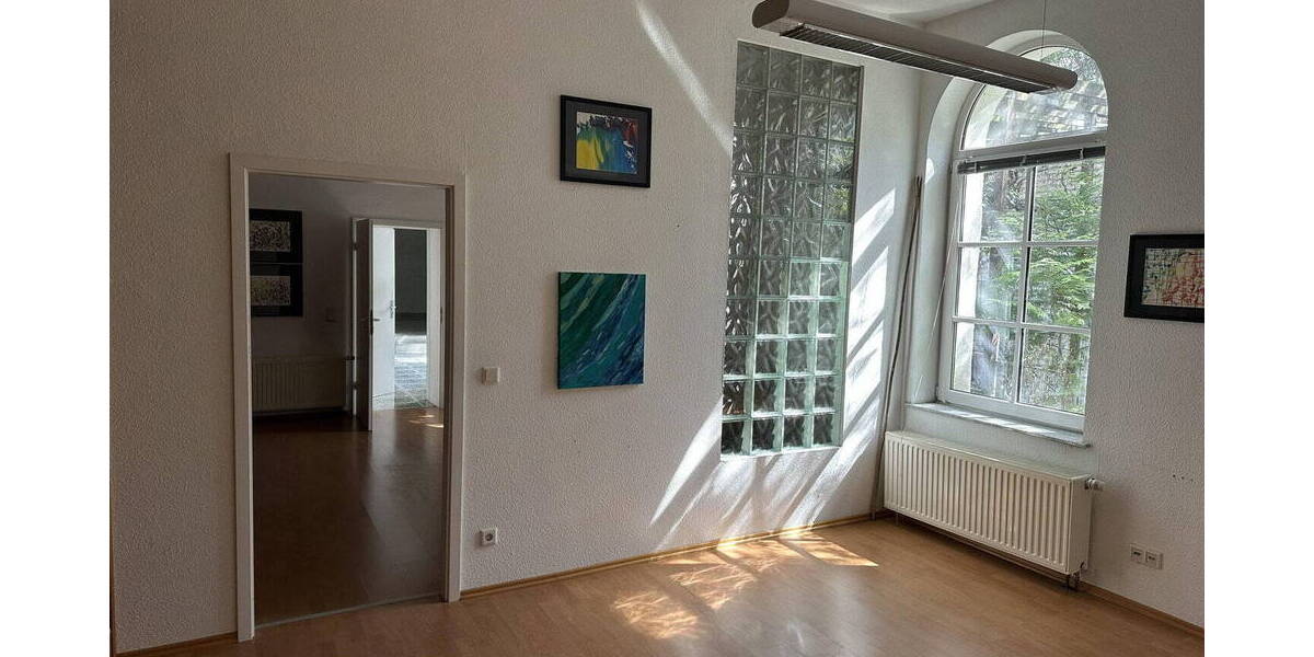 Etagenwohnung Düsseldorf Friedrichstadt - 6 Zimmer, 140 m&sup2;, 2.800&euro; | Angebot:26486150