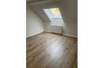 Dachgeschoßwohnung Solingen Central - 4 Zimmer, 80 m&sup2;, 800&euro; | Angebot:26465564