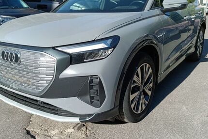 Audi Q4 e-tron 106.830 km 29.800 &euro; Wuppertal 42281