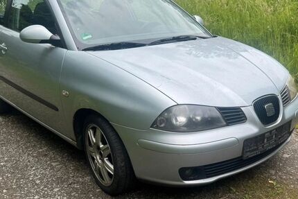 Seat Ibiza 254.088 km 700 &euro; Marienheide 51709
