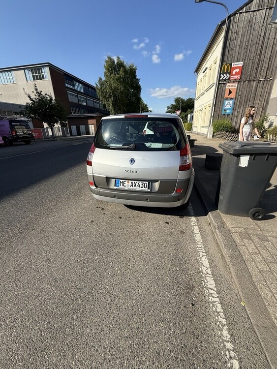 Renault Scenic 115.000 km 3.999 € Heiligenhaus 42579