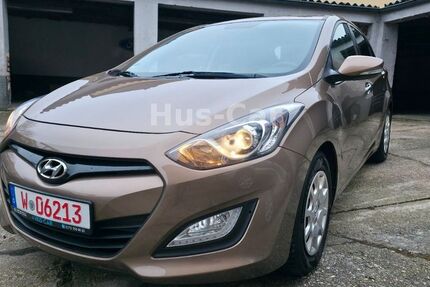 Hyundai i30 79.000 km 8.550 &euro; Wuppertal 42283