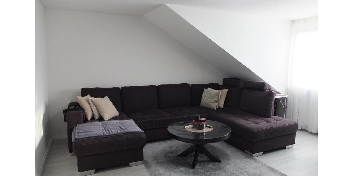 Dachgeschoßwohnung Solingen Central - 3 Zimmer, 70 m&sup2;, 630&euro; | Angebot:25539384