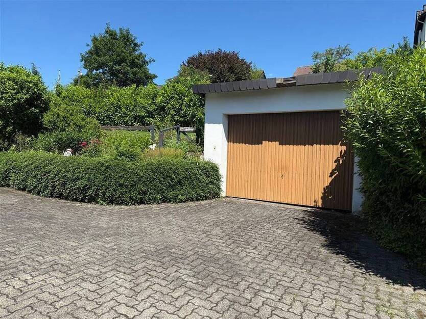 Großes Zweifamilienhaus in ruhiger Sackgassenlage von Kierspe