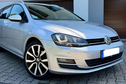 VW Golf 93.734 km 12.400 &euro; Wuppertal 42113