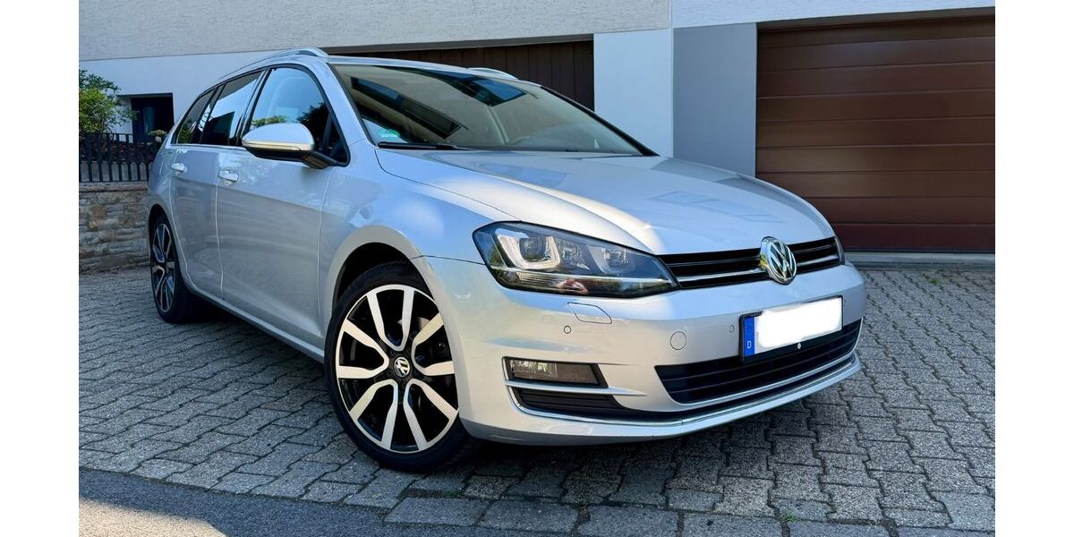 VW Golf 93.734 km 12.400 &euro; Wuppertal 42113