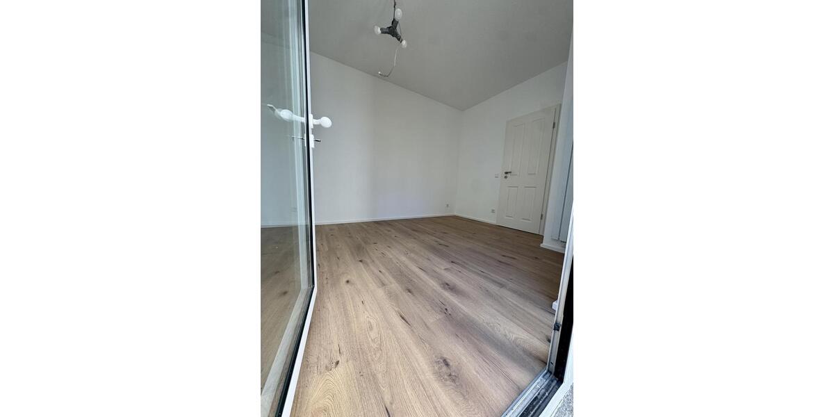 Loft - Studio - Atelier Düsseldorf Flingern Süd - 2 Zimmer, 33 m&sup2;, 749&euro; | Angebot:26439188