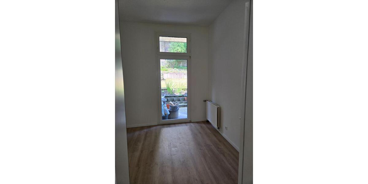 Erdgeschoßwohnung Wuppertal Arrenberg - 3 Zimmer, 65 m&sup2;, 790&euro; | Angebot:25635958