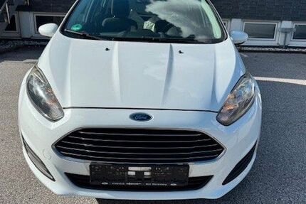 Ford Fiesta 184.000 km 3.700 € Remscheid 42899