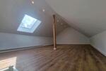 Dachgeschoßwohnung Wuppertal Lichtenplatz - 2 Zimmer, 80 m&sup2;, 870&euro; | Angebot:26483898