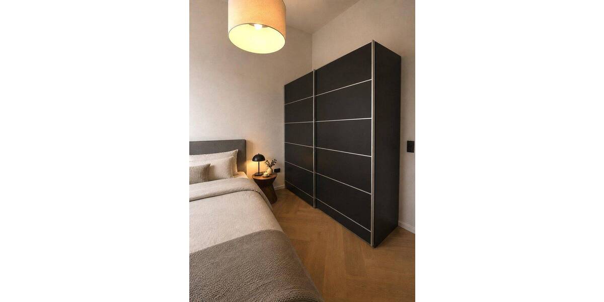 Etagenwohnung Düsseldorf Unterbilk - 2 Zimmer, 53 m&sup2;, 1.550&euro; | Angebot:26926631