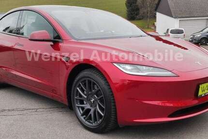 Tesla Model 3 15.676 km 34.995 &euro; Halver 58553