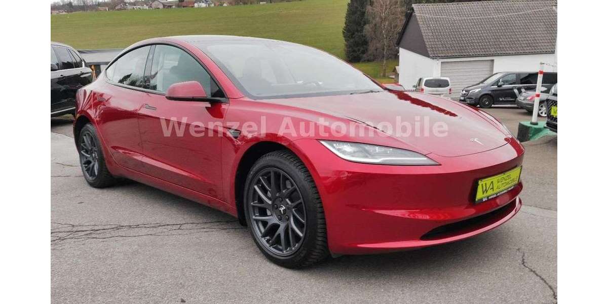 Tesla Model 3 15.676 km 34.995 &euro; Halver 58553
