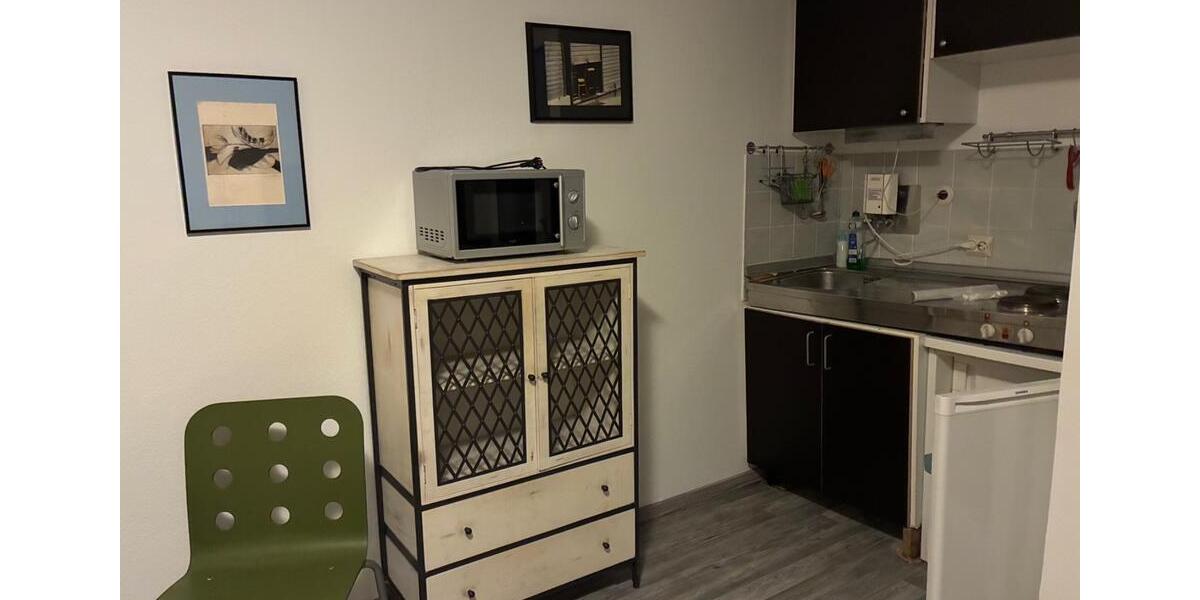 Etagenwohnung Düsseldorf Derendorf - 1 Zimmer, 28 m&sup2;, 700&euro; | Angebot:25633271