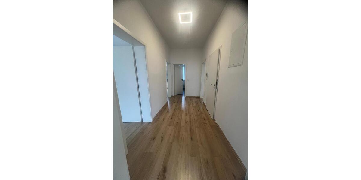 Etagenwohnung Bochum Bochum-Südwest - 3.5 Zimmer, 93 m&sup2;, 234.000&euro; | Angebot:24588022