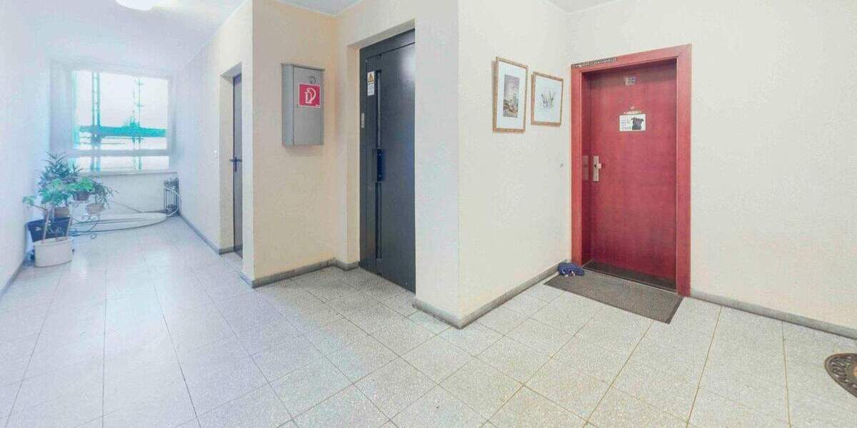 Wie neu: Stilvolle 3-Zimmer-Wohnung nach Vollsanierung 3 zimmer