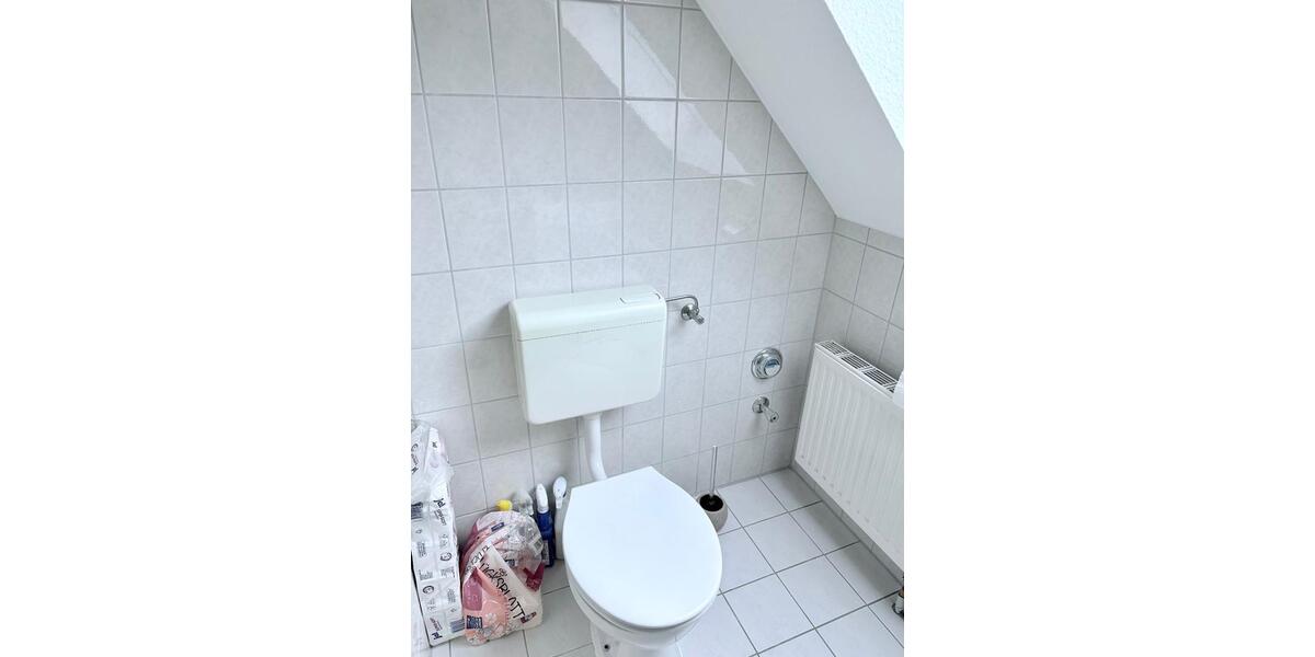 Dachgeschoßwohnung Overath - 2 Zimmer, 50 m&sup2;, 500&euro; | Angebot:25420339