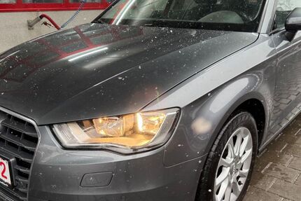 Audi A3 235.000 km 8.190 &euro; Bergisch Gladbach 51467