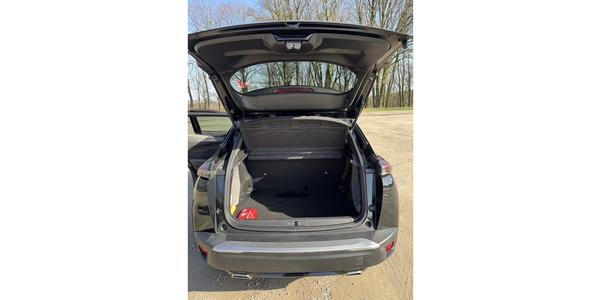 Peugeot 2008 70.200 km 18.000 &euro; Remscheid 42853