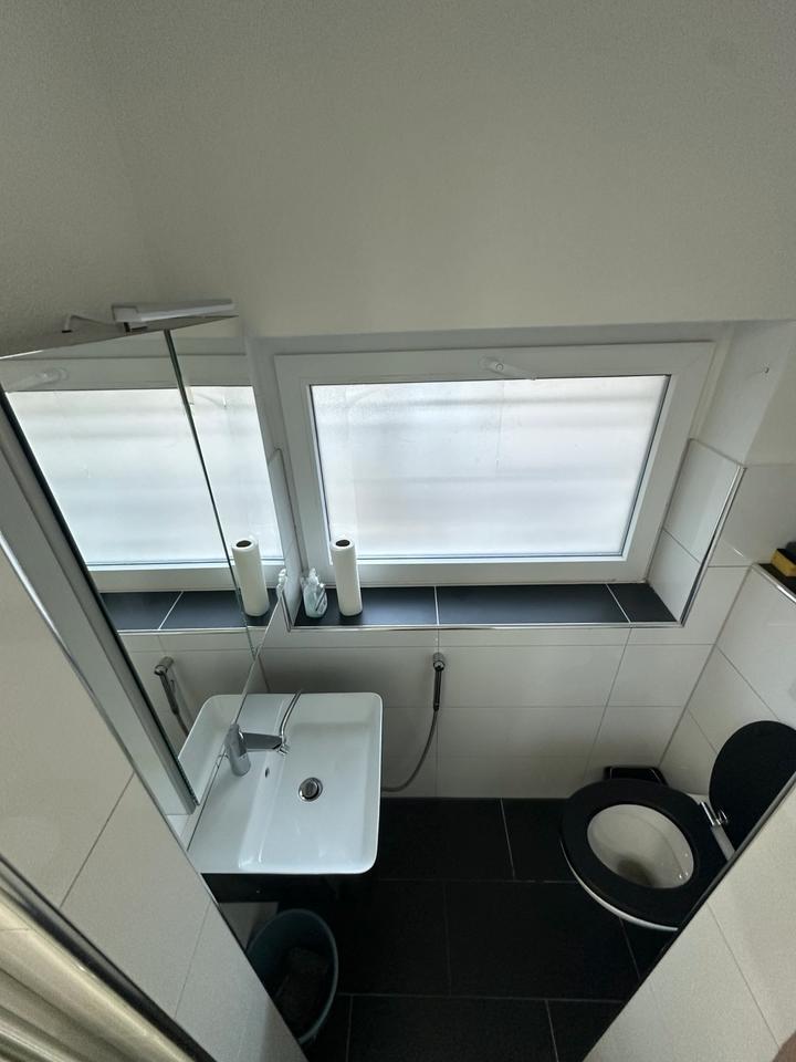 Wohnung – frisch renoviert & bezugsfrei
