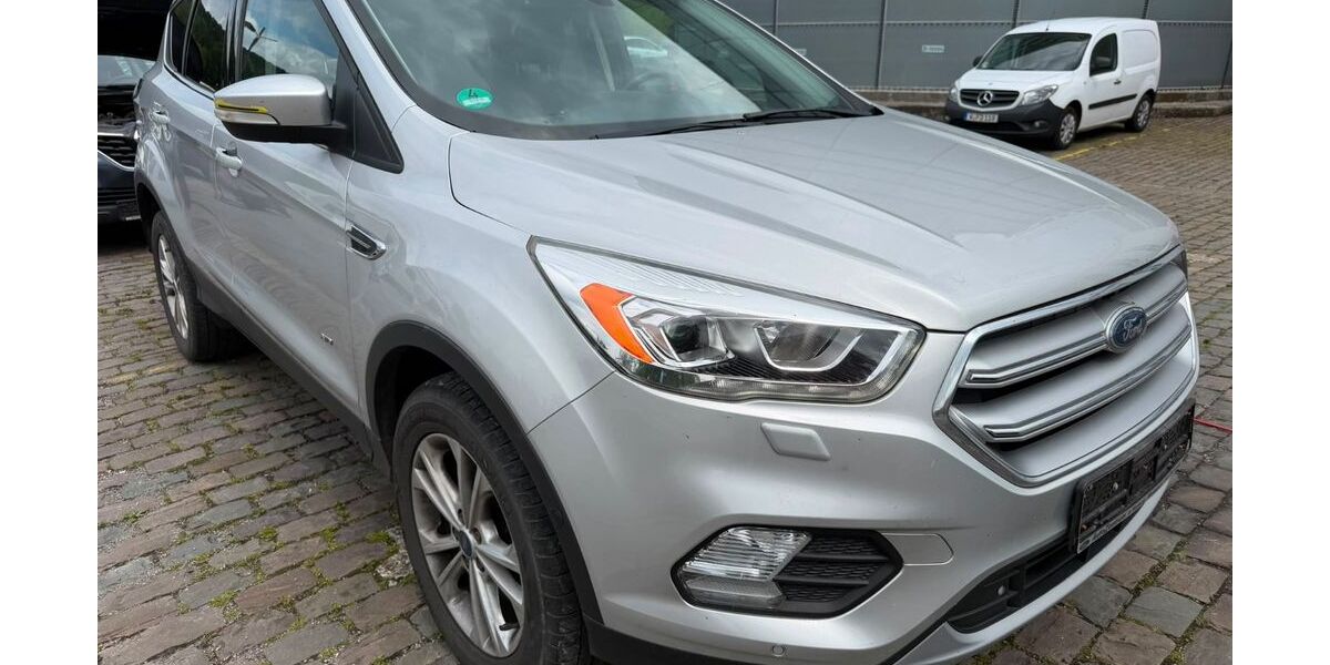 Ford Kuga 166.509 km 7.900 &euro; wuppertal 42285