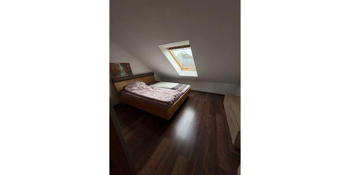 Reihenmittelhaus Solingen Höhscheid - 5 Zimmer, 138 m&sup2;, 450.000&euro; | Angebot:25773568