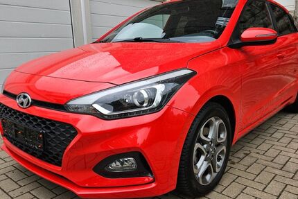 Hyundai i20 35.000 km 13.500 &euro; Hagen 58095